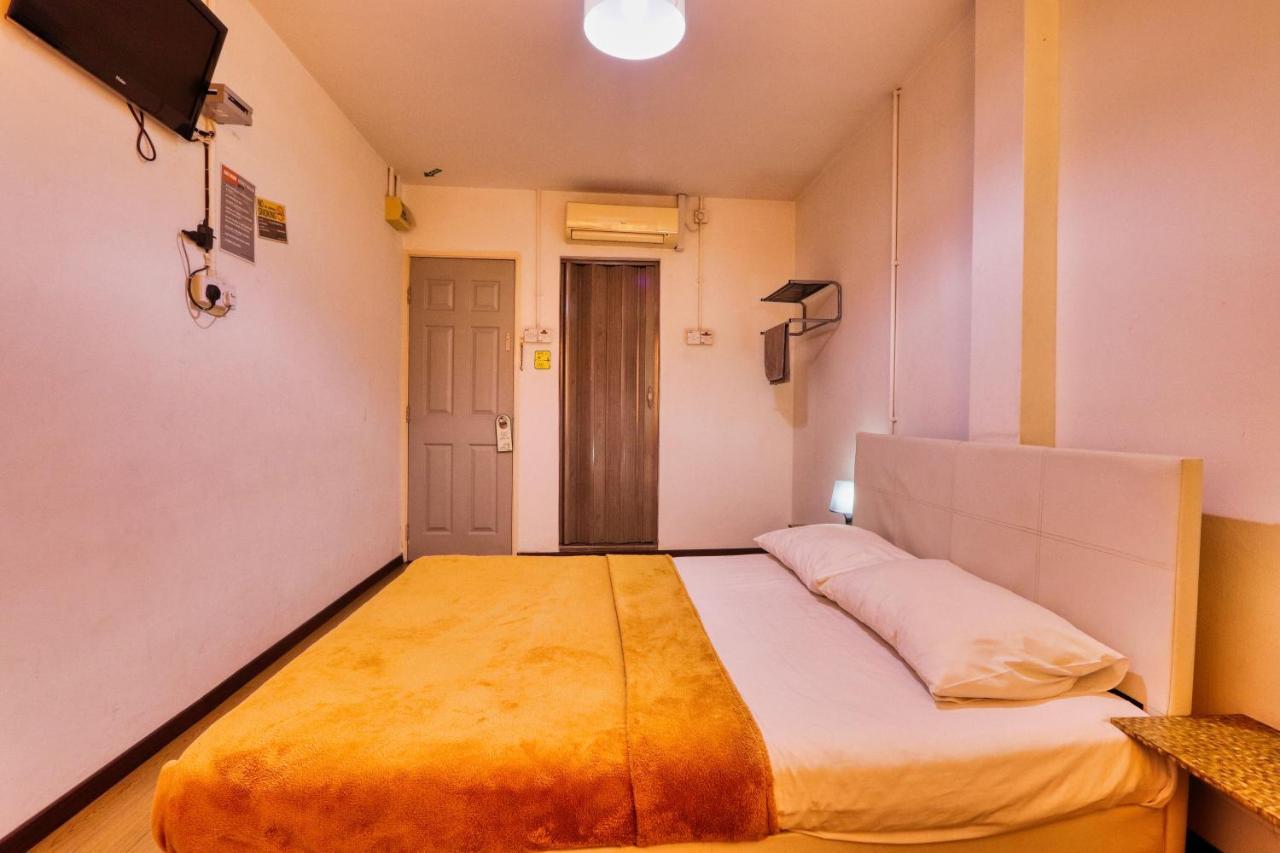 Bata Merah Boutique Hotel Banting  Extérieur photo